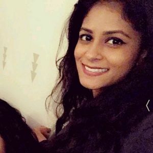 Meet your Posher, Nadia